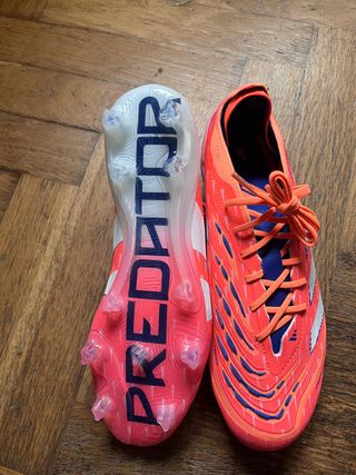 Bota con lengüeta plegable Predator Elite