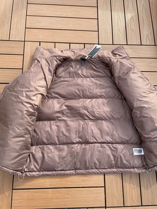 Chaqueta plumífera Adidas marrón