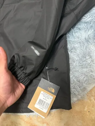 Chaqueta cortavientos The North Face Negra