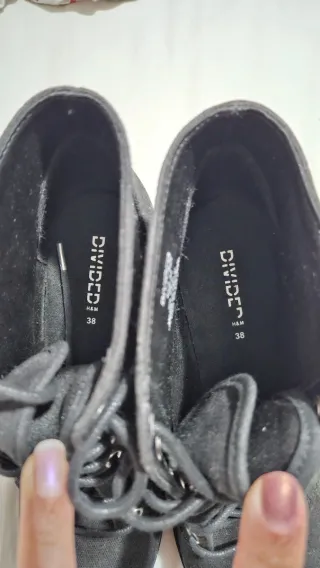 Botines negros de tacón