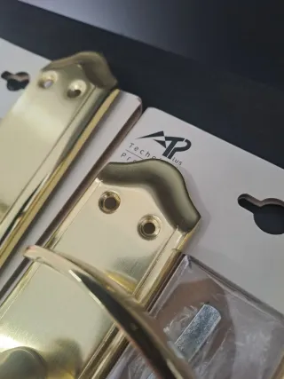 Juego Manillas Puerta Interior Doradas