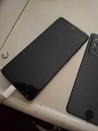 Samsung Galaxy A52 parti o batteria