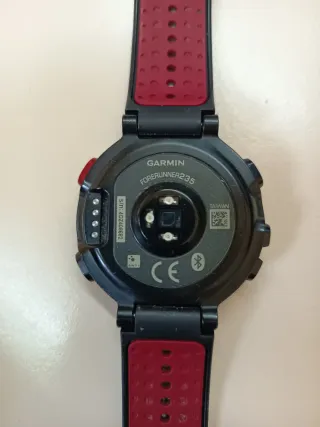 Garmin Forerunner 235 Vermell-negre/ Rojo-negro