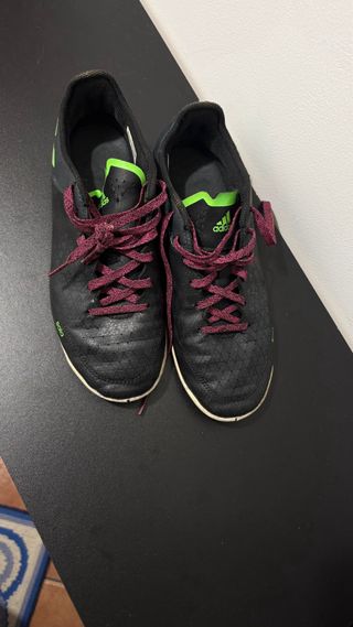 Chuteira Futsal Adidas Preto e Verde