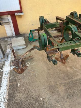 Cultivador reforzado