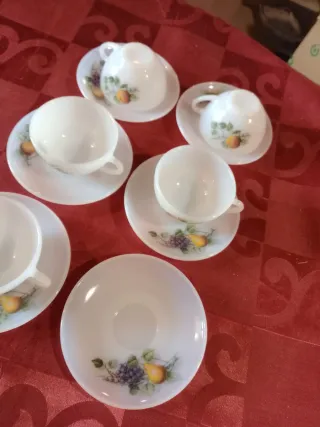 Conjunto de chá/café branco com fruta