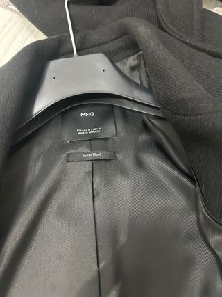 Abrigo Negro Mango de Manteco90