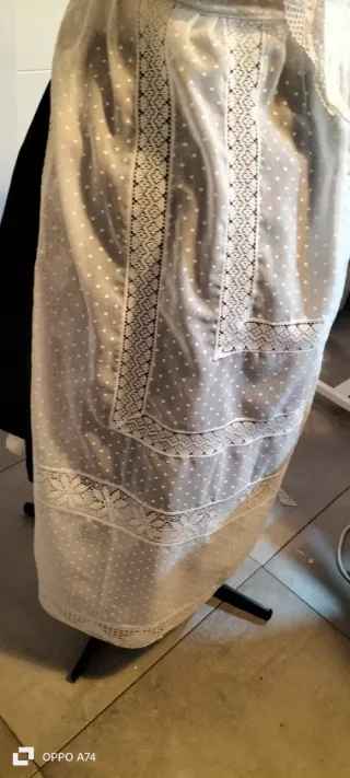 Pico y delantal fallera plumeti blanco