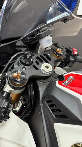 Yamaha R1 60 Aniversario