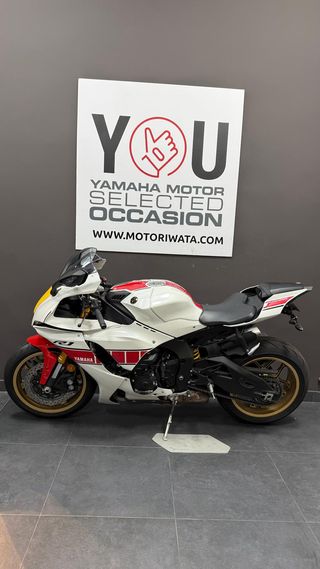 Yamaha R1 60 Aniversario