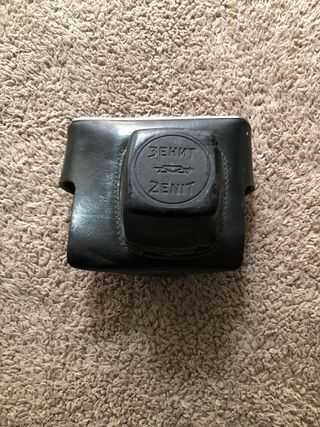 Cámara de fotos Zenit vintage