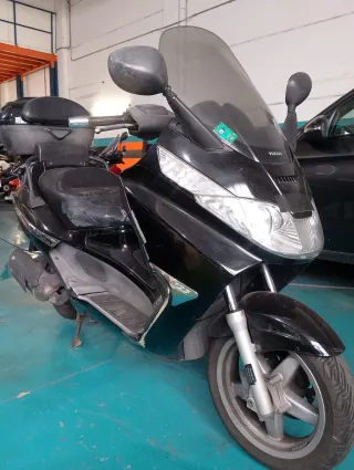 Piaggio X8 125 Negra
