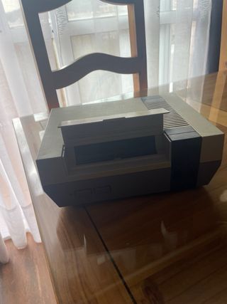 Consola Nintendo Entertainment System NES Beige