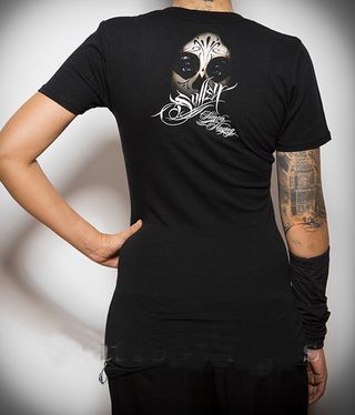 Camiseta Sullen Querida Muerta Talla M/XL