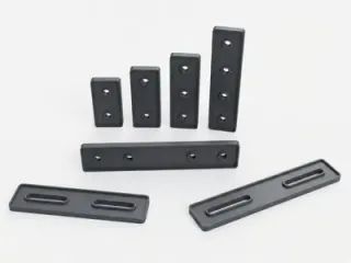 Elementos adicionales de ferretería.