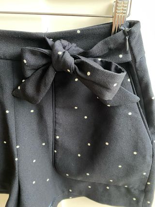 Bermuda azul marino Zara