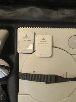 PlayStation 1 Sony grigio