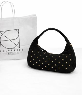 Bolso negro tachuelas