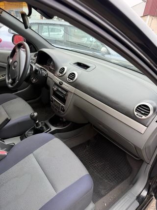 Chevrolet Lacetti 2005