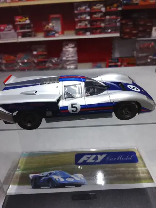 Scalextric Lola T70 MK3B CSRG 2003