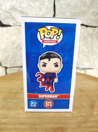 Funko Pop Superman 573 Edición Limitada