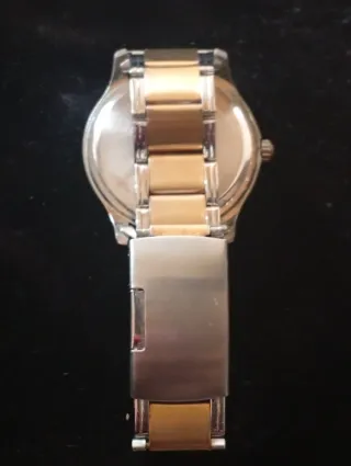 Reloj ARESSO Bicolor Día y Fecha Elegante