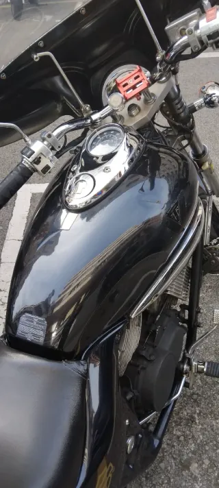 Kymco Venox 250cc  27 cv.