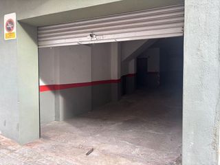 Garaje en venta en Cervelló