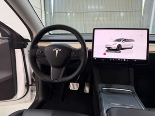 Tesla Model Y Performance 4WD