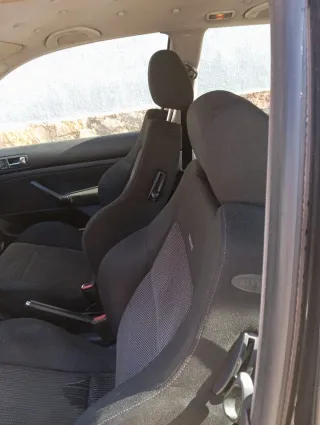 Volkswagen Golf 2001