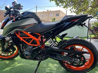 KTM Duke 390 2022 Naranja ABS