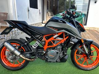 KTM Duke 390 2022 Naranja ABS