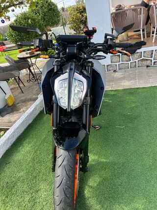 KTM Duke 390 2022 Naranja ABS