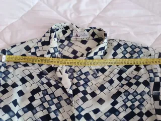 Camisa A. COBAEL Talla M Estampada