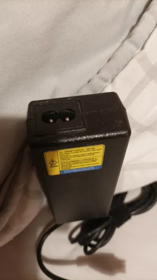 Fuente de alimentación TAIFU 32V 2Ai