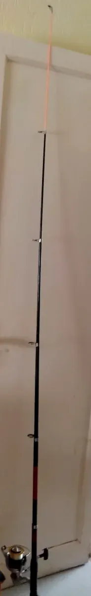 Carrete de pesca con 4 rodamientos y caña