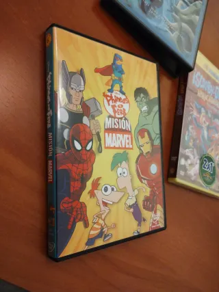Lote 3 DVDs: Phineas y Ferb, 20.000 Leguas, Scooby