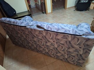 Sofá de 2 plazas estampado