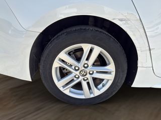 Corolla 1.8 125H BUSINESS PLUS E-CVT TOU SPORT