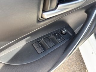 Corolla 1.8 125H BUSINESS PLUS E-CVT TOU SPORT