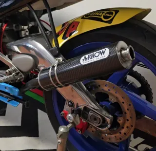 Bala de escape carbono