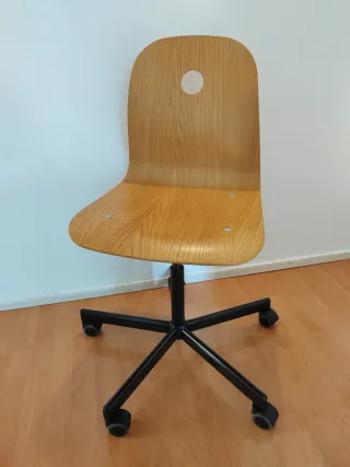 Silla de oficina madera IKEA
