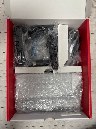 Nintendo Switch OLED Azul y Rojo