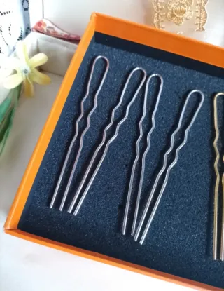 Aderezo Huertana Fallera y agujas leer anuncio