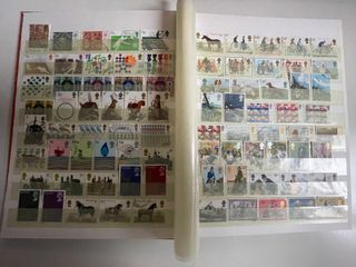 Clasificador con sellos usados de Inglaterra.