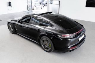 Porsche Panamera 4 E-Hybrid Platinium edition 2023