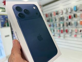 iphone 17 pro 256gb blue  NUEVO PRECINTADO