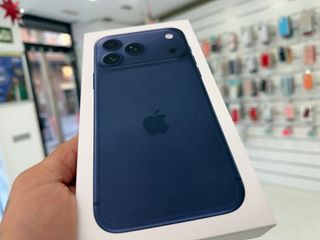 iphone 17 pro 256gb blue  NUEVO PRECINTADO