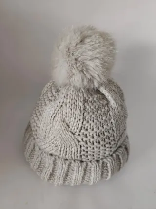 Gorro de pompón talla 54-56 Cm.