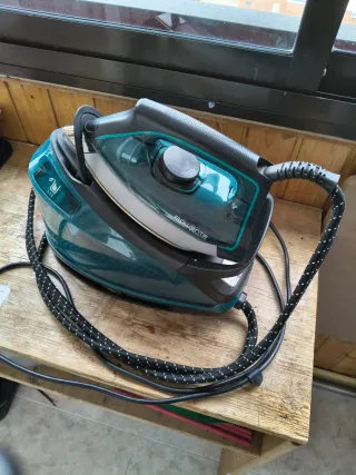 Centro de Planchado Rowenta -funciona regular-